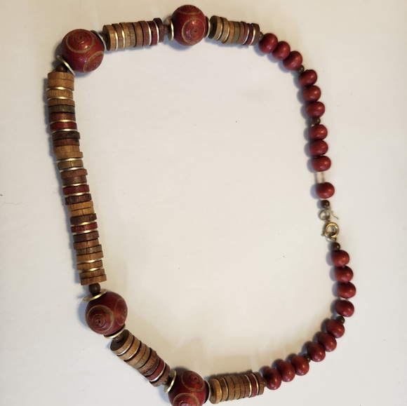 55 Red and tan wooden necklace 17 inches. - Picture 2 of 4